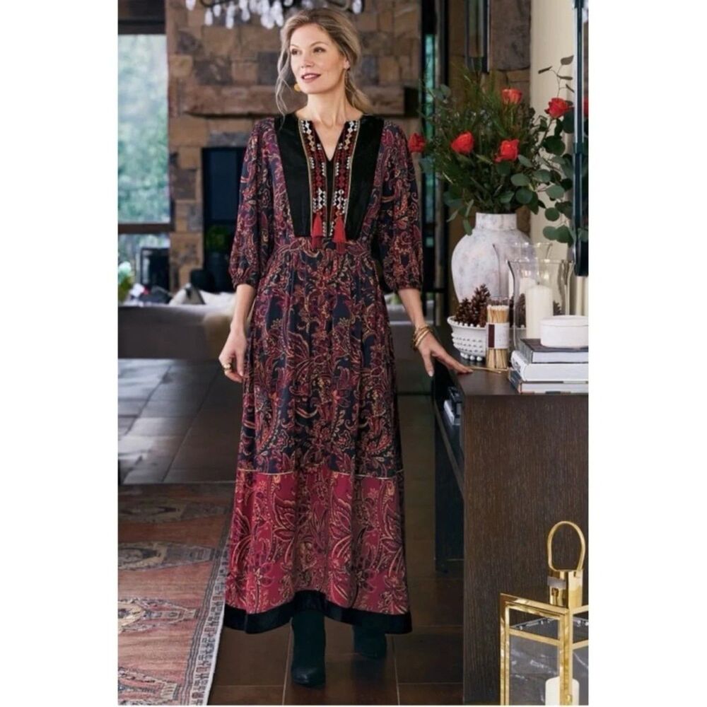 Soft Surroundings Quinn Sz M Red Paisley Black Velvet  Metallic Ren Festival